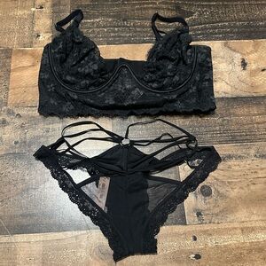 Victoria’s Secret Black Lacey Bra & Panty Set